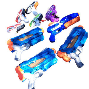 SUMMER FUN!  Lot of 9 NEW Squirt -Water EXTRA Large & Medium Toys